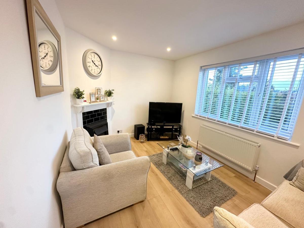 Charming 3-Bed Home Minutes From City Centre Nottingham Exterior foto